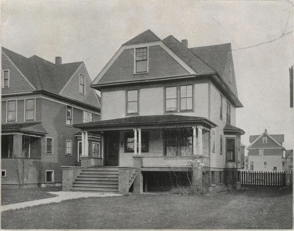 An illustration from General catalog 1911-1912, 1912, leaf 348