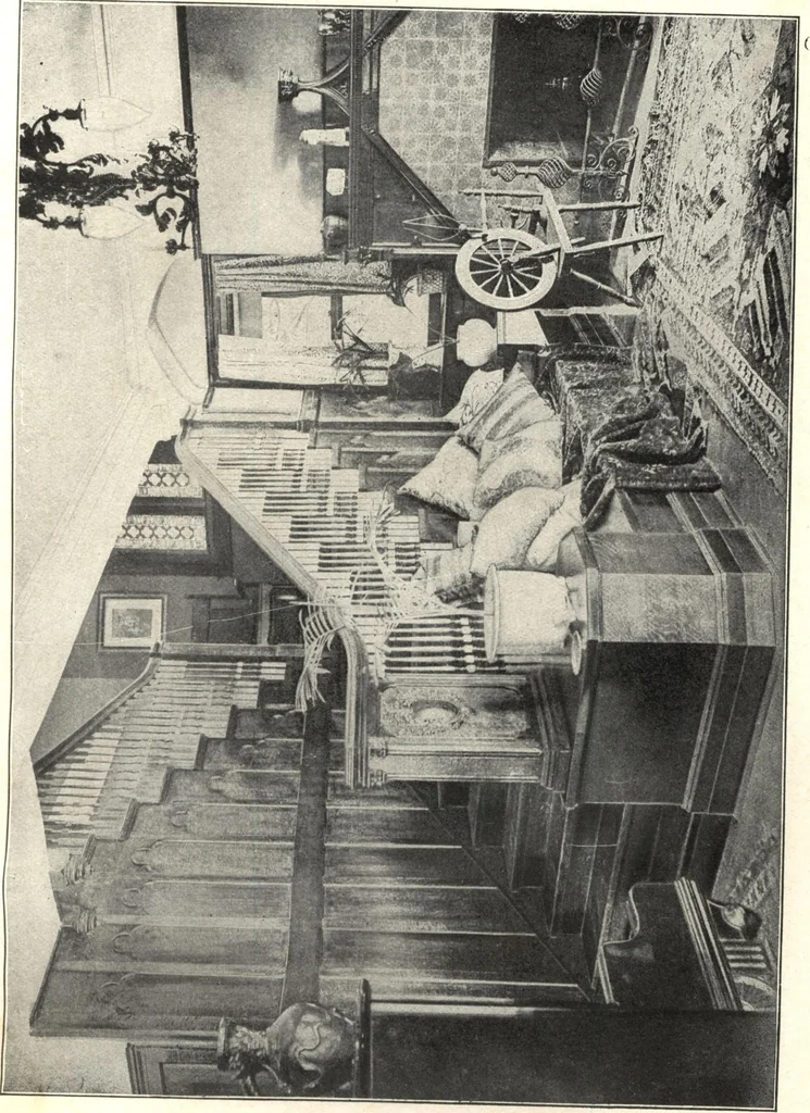 An illustration from General catalogue of E.L. Roberts & Co., wholesale manufacturers of doors, glazed sash, blinds: no. 600, 1908, leaf 158
