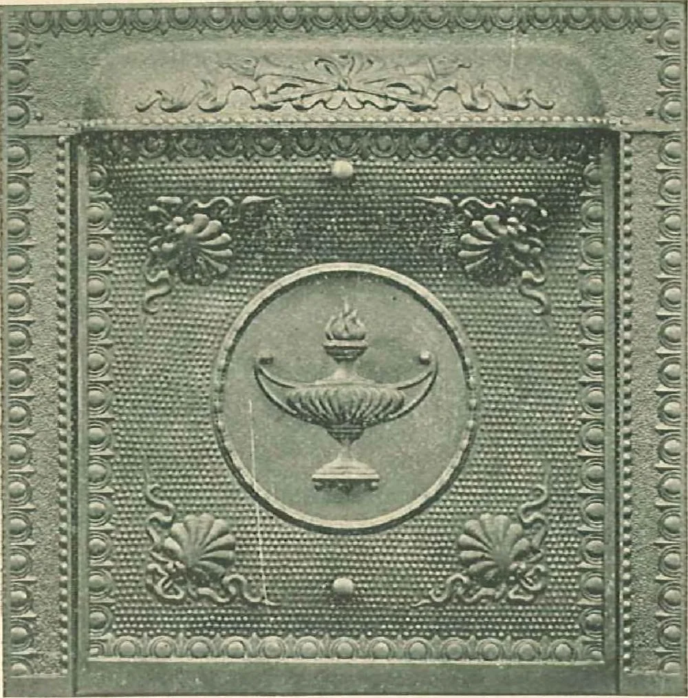 An illustration from Grates and fireplace fixtures in iron and brass, 1907, leaf 26