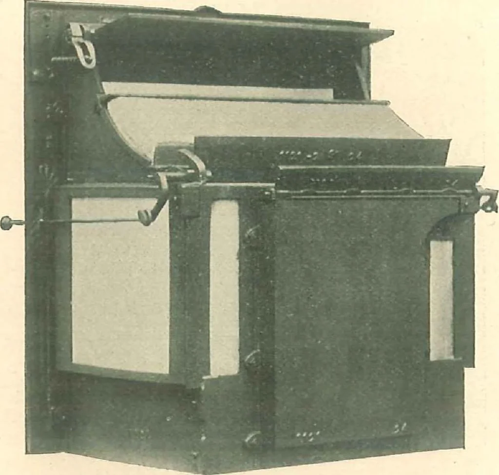 An illustration from Grates and fireplace fixtures in iron and brass, 1907, leaf 5
