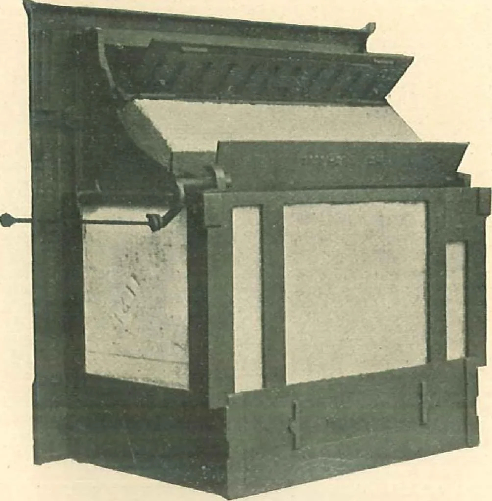An illustration from Grates and fireplace fixtures in iron and brass, 1907, leaf 7