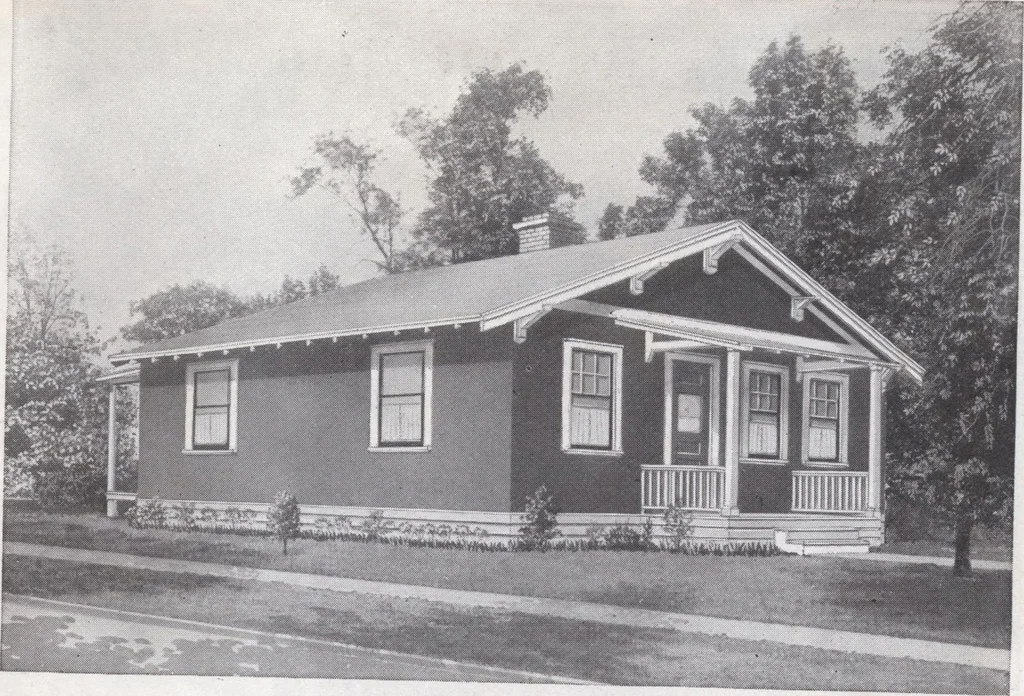An illustration from Presto-up patented bolt-together, houses-garages-barns etc., 1920, leaf 27