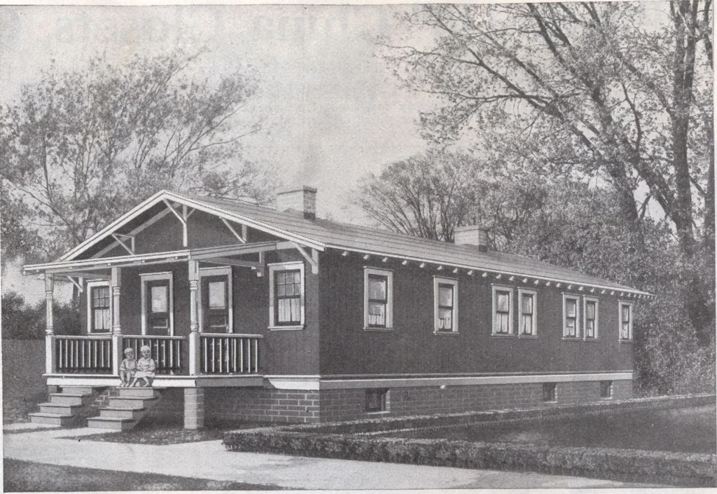 An illustration from Presto-up patented bolt-together, houses-garages-barns etc., 1920, leaf 30
