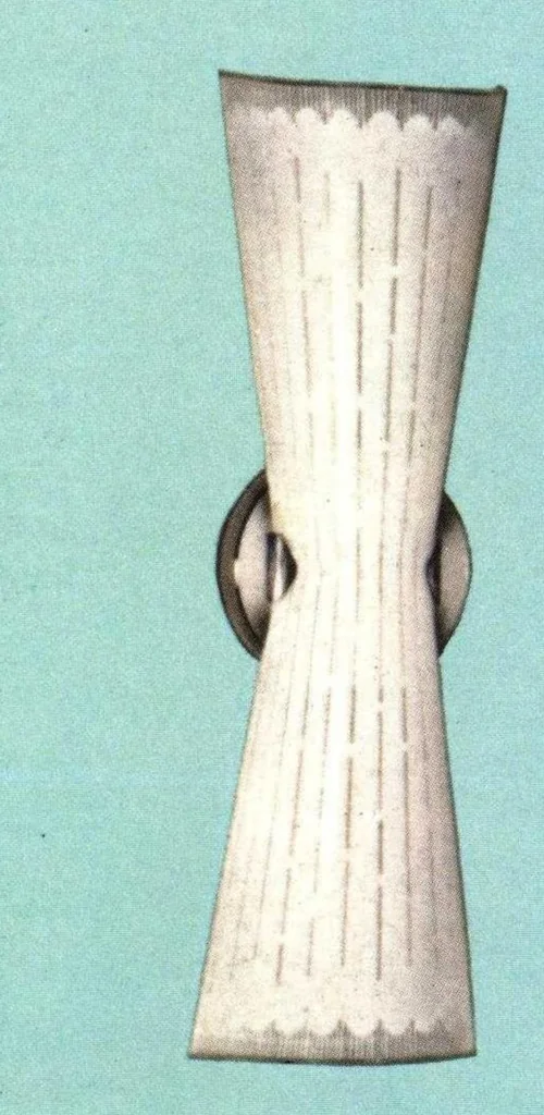 An illustration from High fashion contemporary, transitional and period lighting designs, 1963, leaf 52