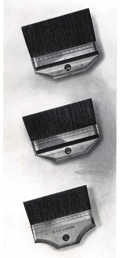 An illustration from A Catalog of Horseshoe Brand Brushes : 1924, 1924, leaf 27