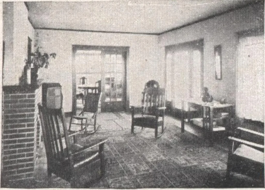 An illustration from Sterling homes, catalog no. 17, 1920, leaf 38