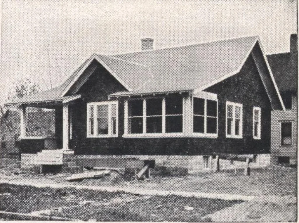 An illustration from Sterling homes, catalog no. 17, 1920, leaf 64