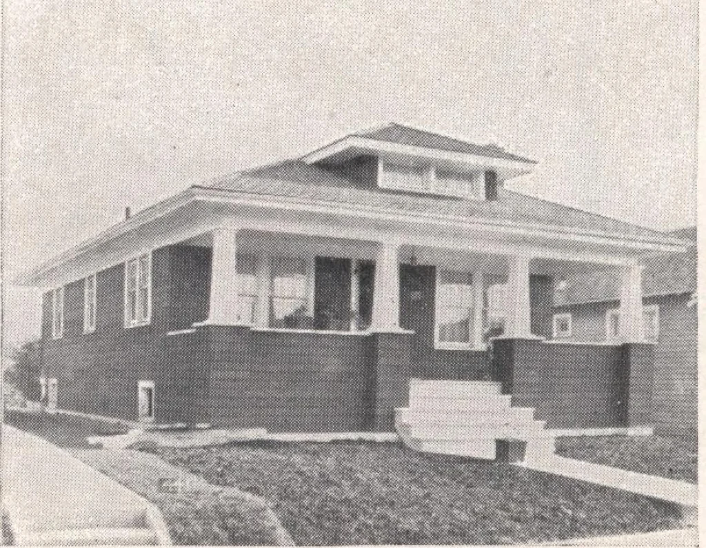 An illustration from Sterling homes, catalog no. 17, 1920, leaf 65