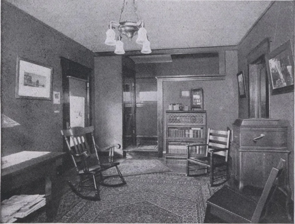 An illustration from The famous fifty and other favorite homes, 1916, leaf 121