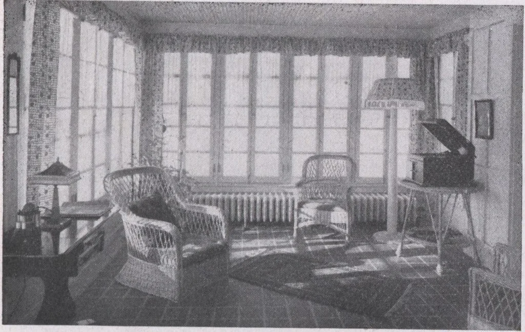An illustration from The famous fifty and other favorite homes, 1916, leaf 122