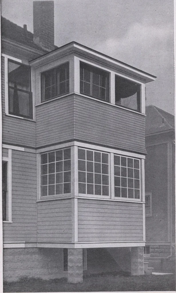 An illustration from The famous fifty and other favorite homes, 1916, leaf 125
