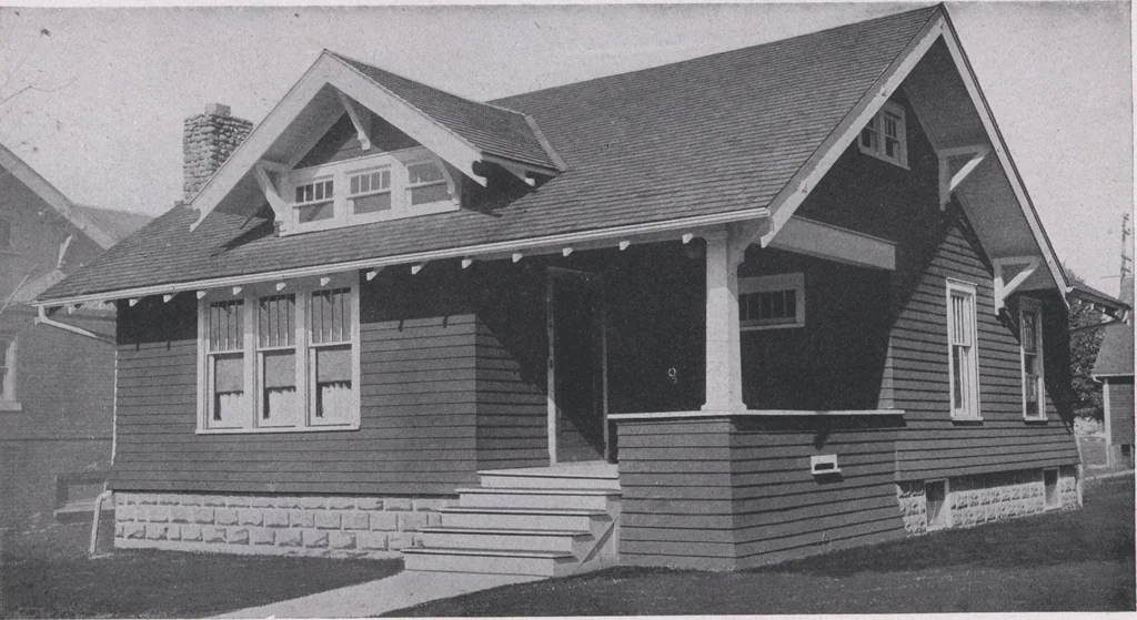 An illustration from The famous fifty and other favorite homes, 1916, leaf 41
