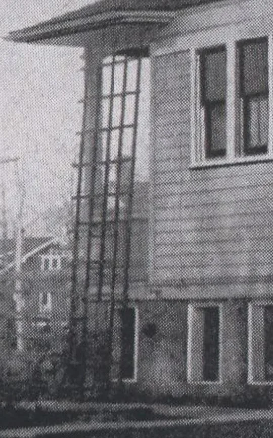 An illustration from The famous fifty and other favorite homes, 1916, leaf 72