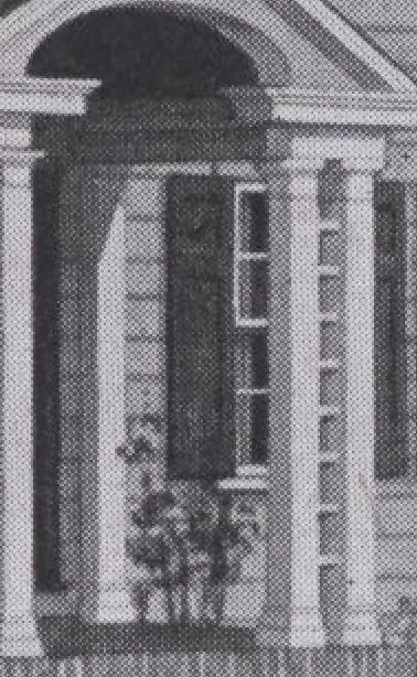 An illustration from The famous fifty and other favorite homes, 1916, leaf 80