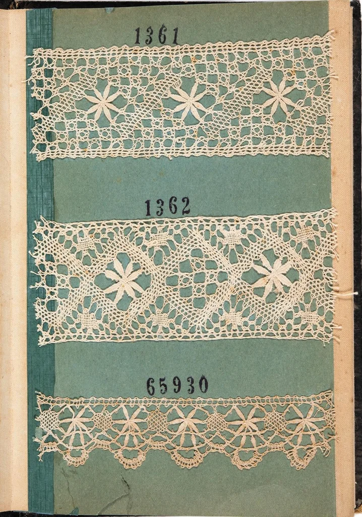 An illustration from Lace (Chinese, Hand-made) / Mitsui Bussan Kaisha Limited, Melbourne, Australia [sample book], 1922, leaf 2