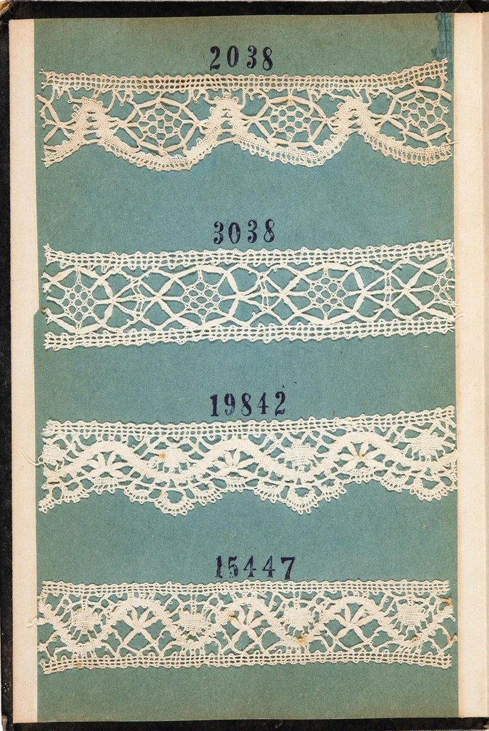 An illustration from Lace (Chinese, Hand-made) / Mitsui Bussan Kaisha Limited, Melbourne, Australia [sample book], 1922, leaf 29