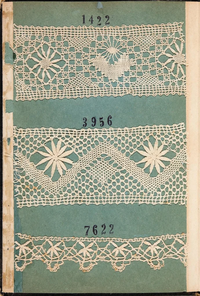 An illustration from Lace (Chinese, Hand-made) / Mitsui Bussan Kaisha Limited, Melbourne, Australia [sample book], 1922, leaf 39