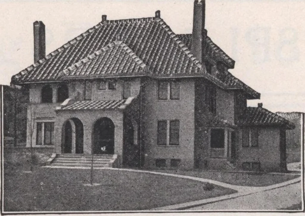 An illustration from Keith's magazine, october 1917, 1917, leaf 76