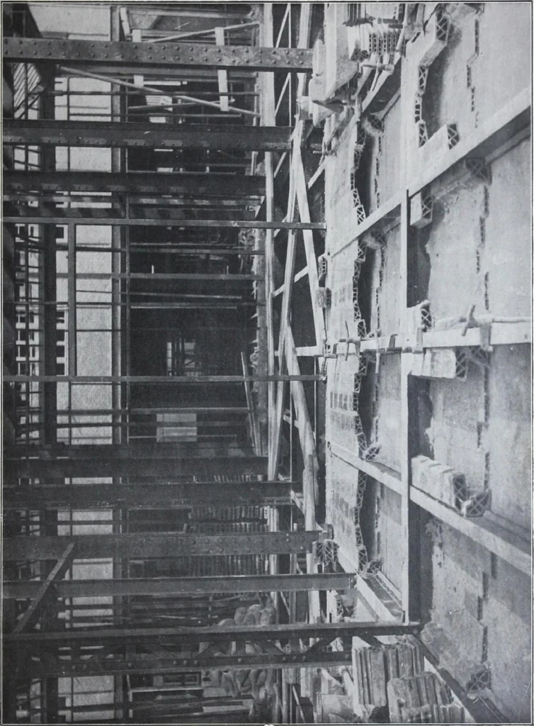 An illustration from La poutrelle metallique dans ses principles applications, 1910, leaf 32