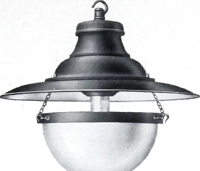 An illustration from Lanterns and Reflectors : Wardle System, 1922, leaf 28