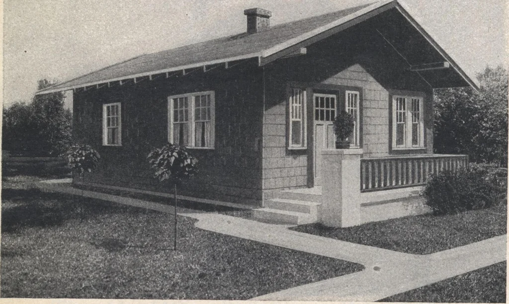 An illustration from Book A-7 of one hundred homes, 1917, leaf 15