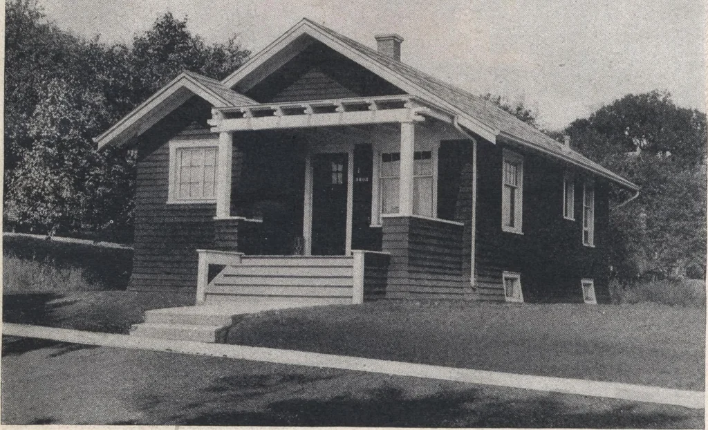 An illustration from Book A-7 of one hundred homes, 1917, leaf 29