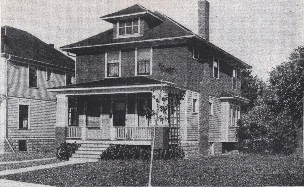 An illustration from Book A-6 of one hundred homes, 1915, leaf 76