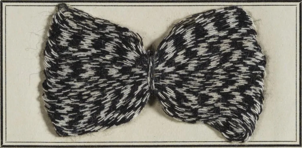 An illustration from New products manufactured by Farbwerke vorm. Meister Lucius & Brüning, Hoechst on the Main, Germany., 1900, leaf 18
