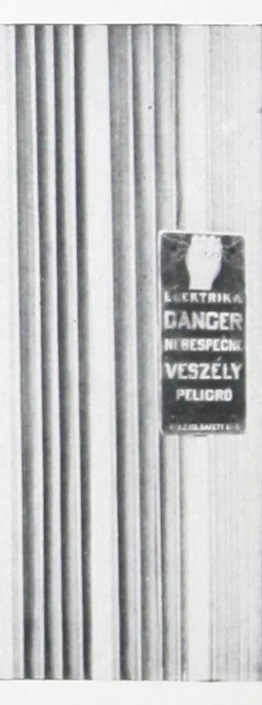 An illustration from Metallic zinc powder in industrial paint., 1929, leaf 19