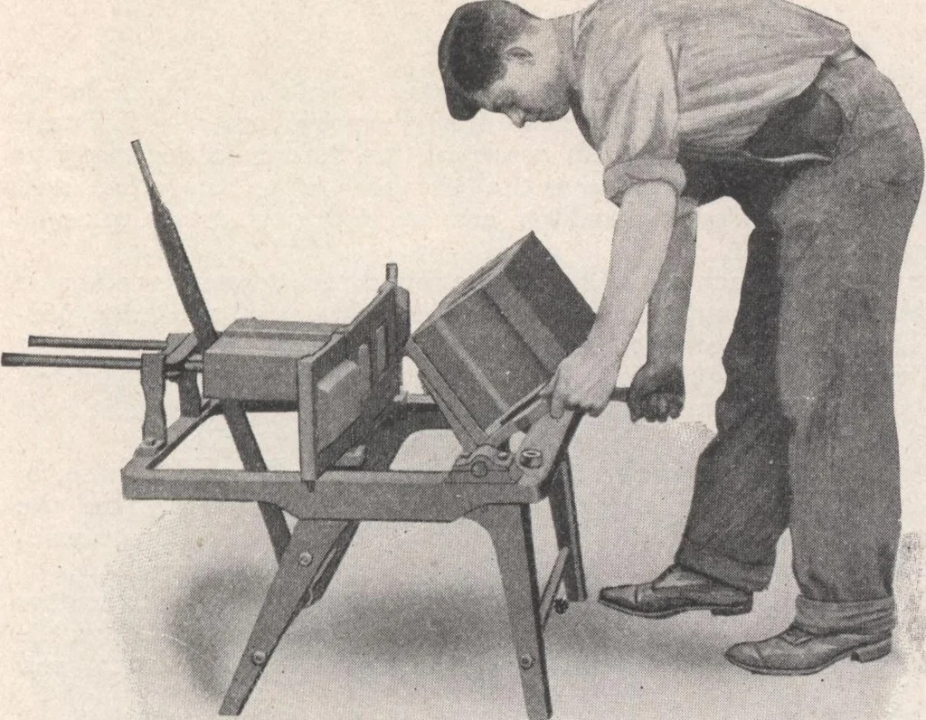 An illustration from Miracle concrete: the great modern industry, 1909, leaf 86