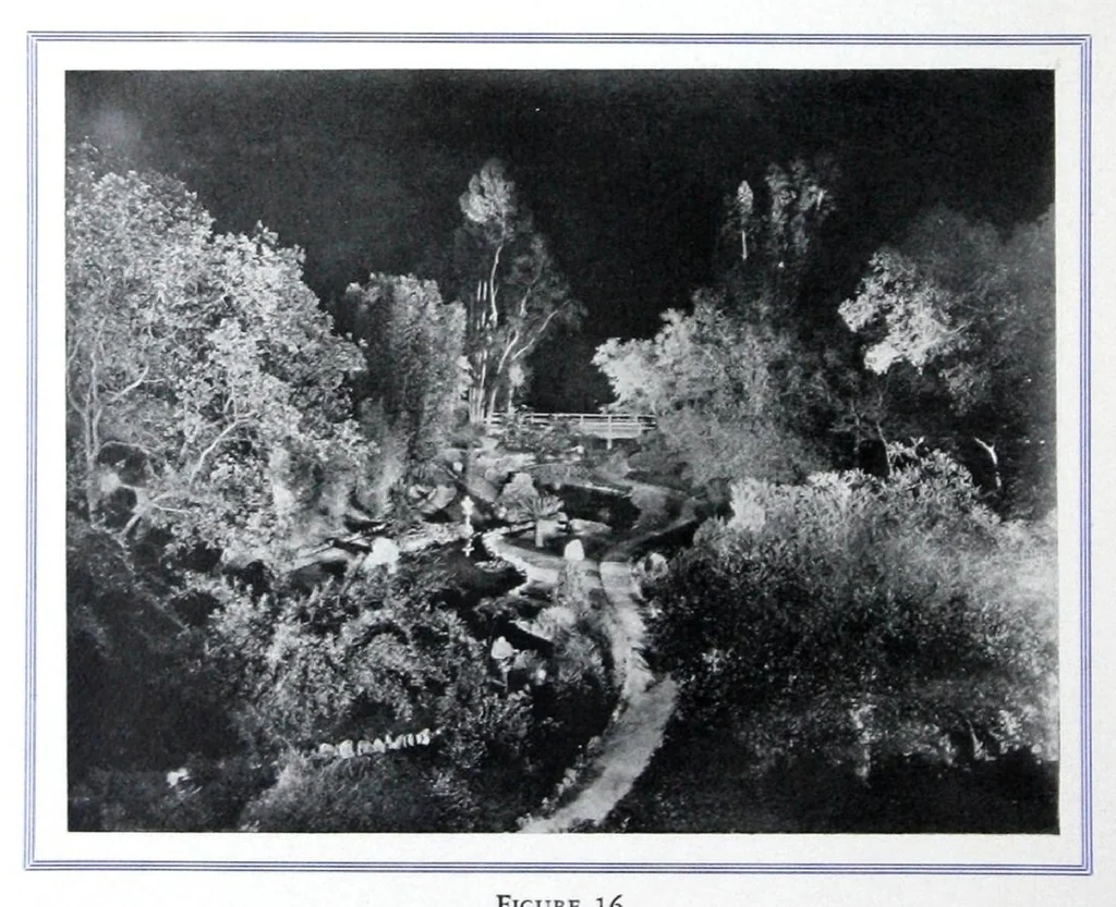 An illustration from Mobile Color Lighting, 1928, leaf 43