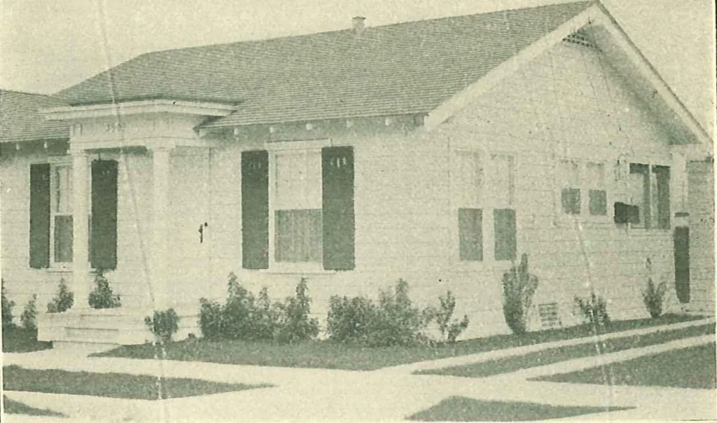 An illustration from Modern homes, 1921, leaf 11