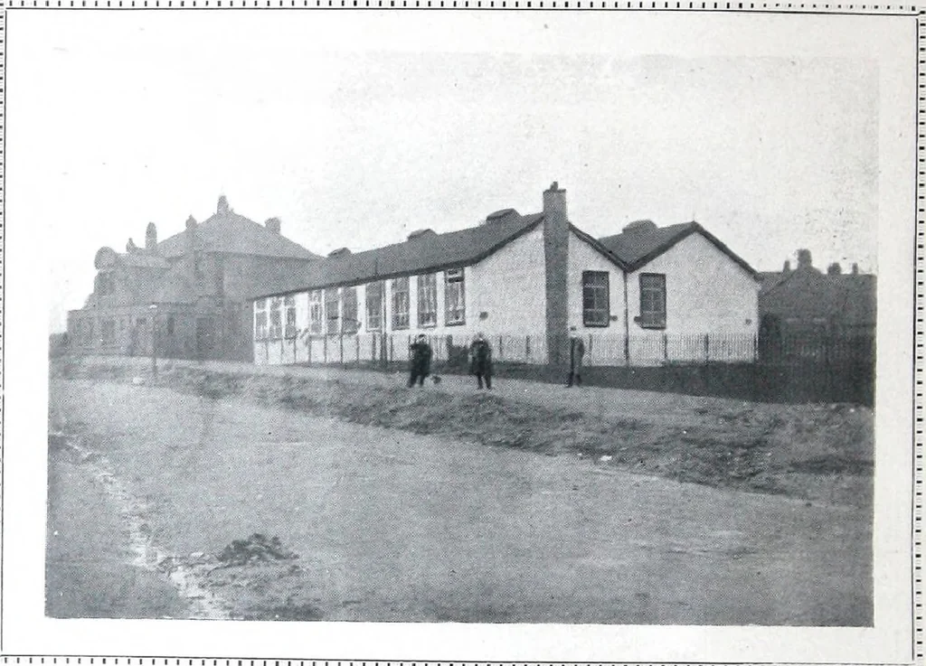 An illustration from Modern Timber and Steel Buildings, 1910, leaf 3