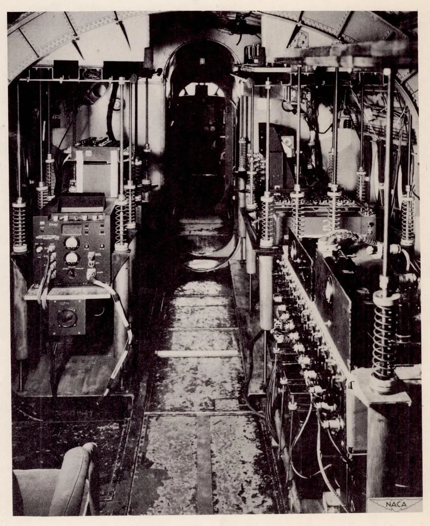 An illustration from Comparison of Over-all Impact Loads Obtained During Seaplane Landing Tests with Loads Predicted by Hydrodynamic Theory, 1949, leaf 38