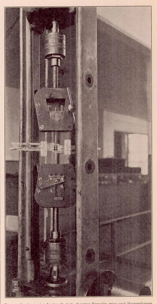 An illustration from Strength of Rectangular Flat Plates Under Edge Compression, 1931, leaf 8