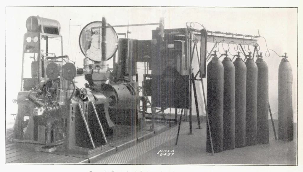 An illustration from Hydrogen as an Auxiliary Fuel in Compression-Ignition Engines, 1936, leaf 5
