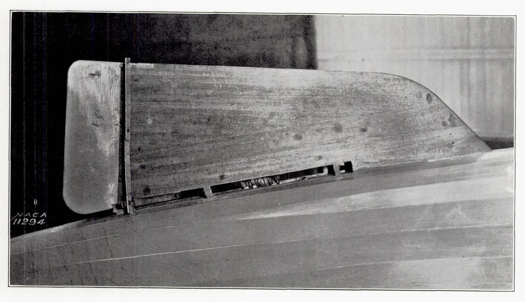 An illustration from Pressure-Distribution Measurements at Large Angles of Pitch on Fins of Different Span-Chord Ratio on a 1/40-Scale Model of the U. S. Airship "Akron.", 1937, leaf 9