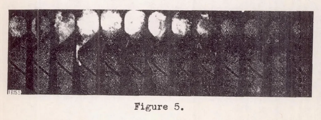 An illustration from Investigation of Ignition and Combustion Processes of Diesel Engines Operating with Turbulence and Air-storage Chambers, 1938, leaf 12