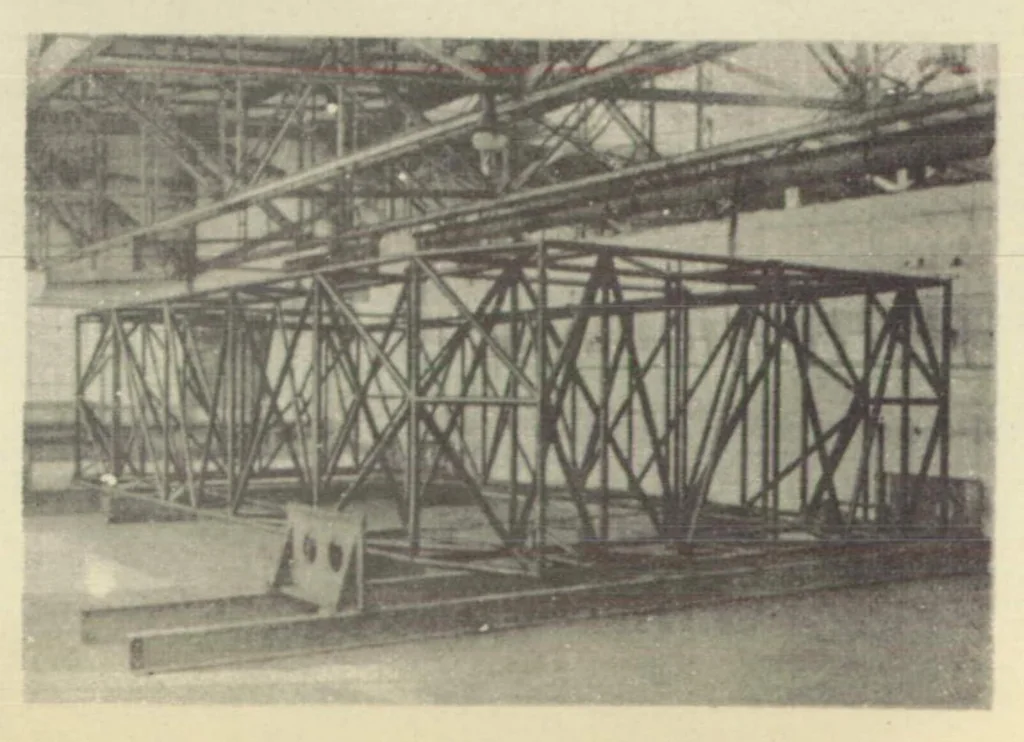 An illustration from The high-speed tank of the Hamburg Shipbuilding Company, 1934, leaf 14