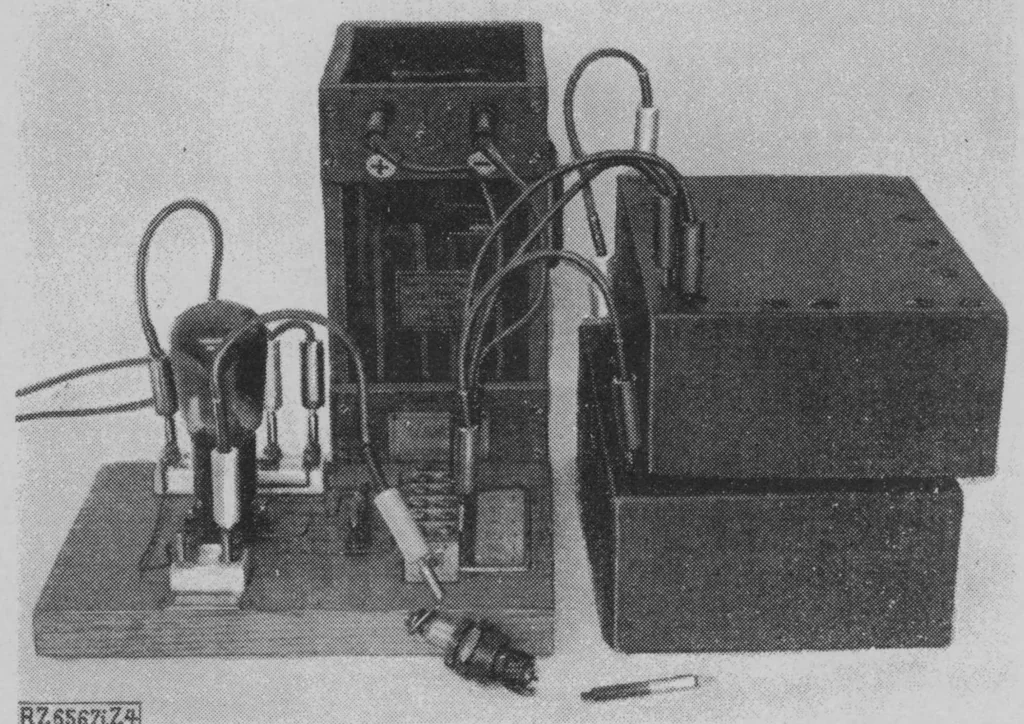 An illustration from Combustion Velocity of Benzine-Benzol-Air Mixtures in High-Speed Internal-Combustion Engines, 1932, leaf 19