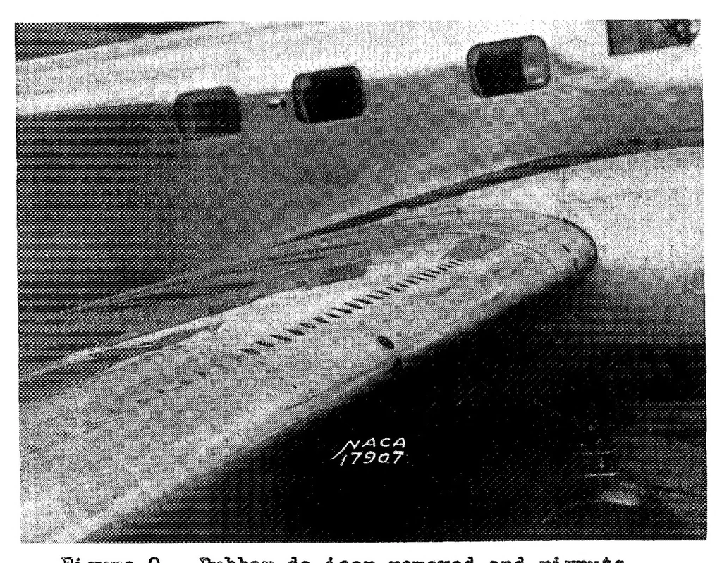 An illustration from Profile-Drag Investigation of an Airplane Wing Equipped with Rubber Inflatable De-Icer, 1939, leaf 15
