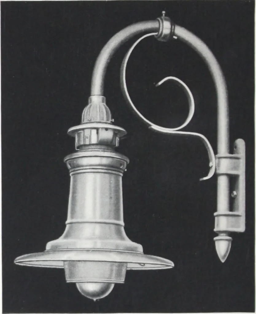 An illustration from Novalux street lighting units (pendent and bracket types) for Mazda series lamps., 1919, leaf 39
