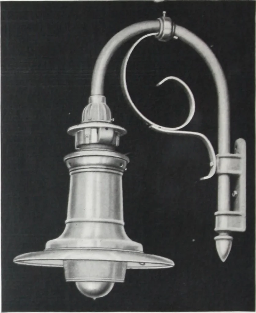 An illustration from Novalux street lighting units (pendent and bracket types) for Mazda series lamps, 1920, leaf 39