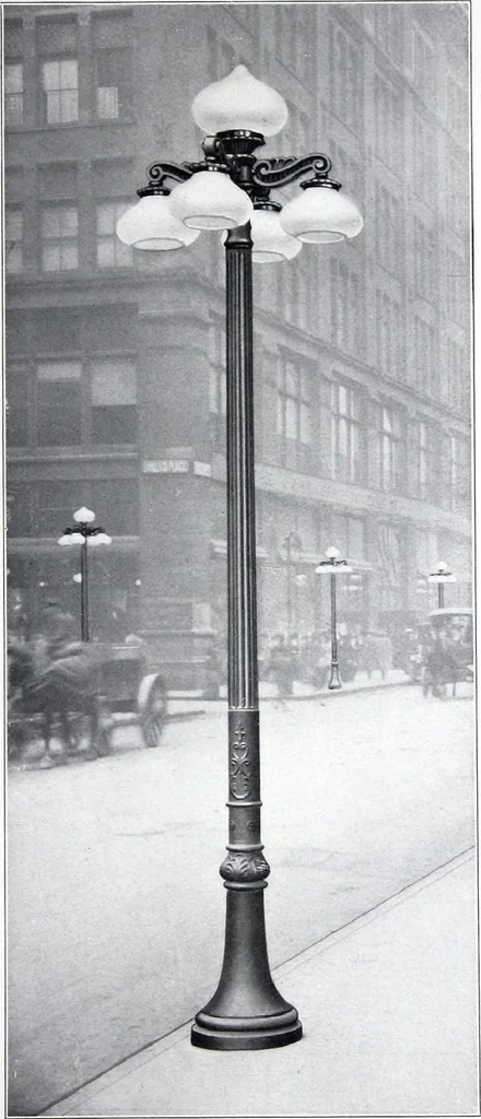 An illustration from Ornamental Street Lamp Posts, Mast Arms and Brackets, 1914, leaf 18