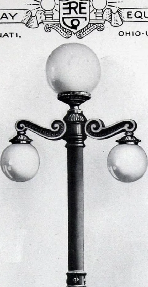 An illustration from Ornamental Street Lamp Posts, Mast Arms and Brackets, 1914, leaf 8