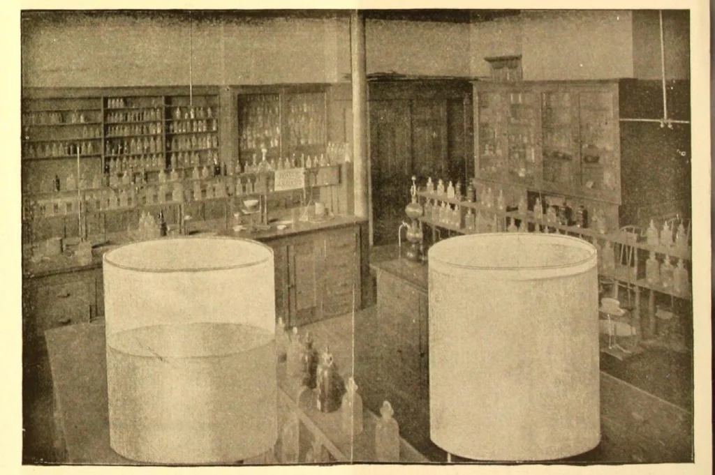 An illustration from Patton's Sun-Proof Paints, 1910, leaf 1