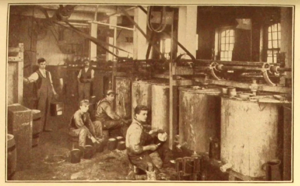 An illustration from Patton's Sun-Proof Paints, 1910, leaf 10