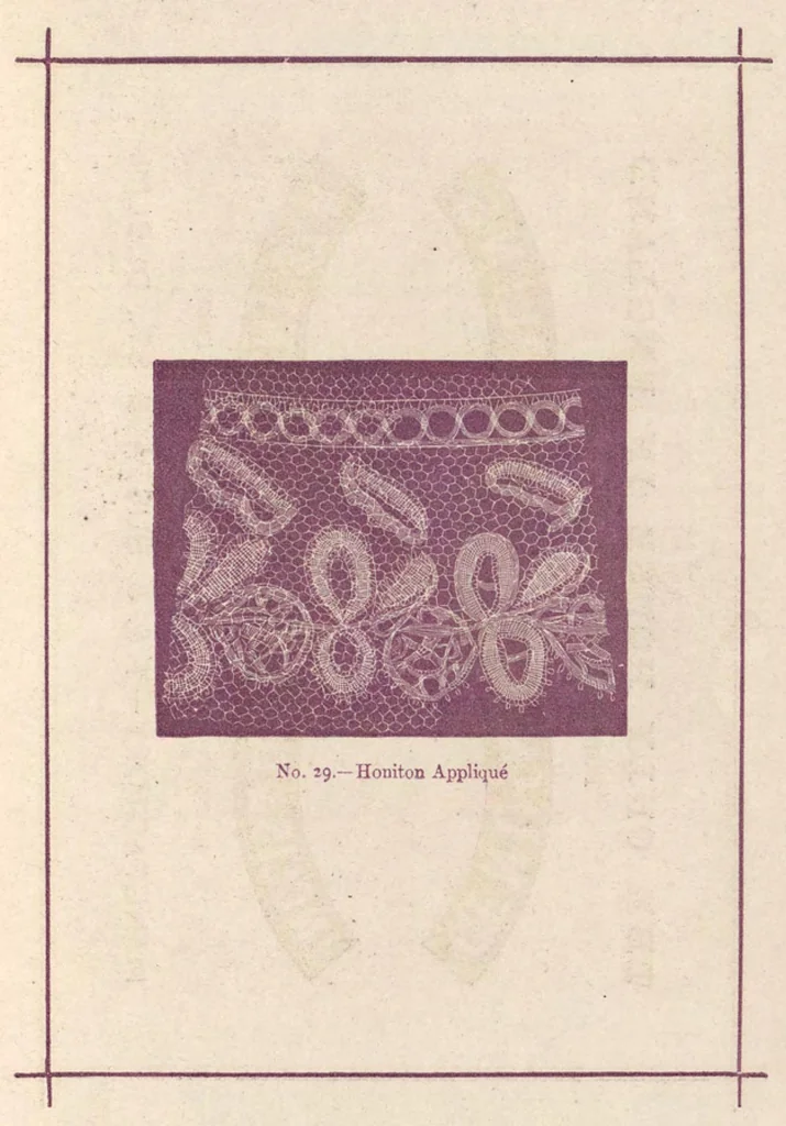 An illustration from Madame Goubaud's pillow lace patterns, and instructions in Honiton lace making, 1800, leaf 58