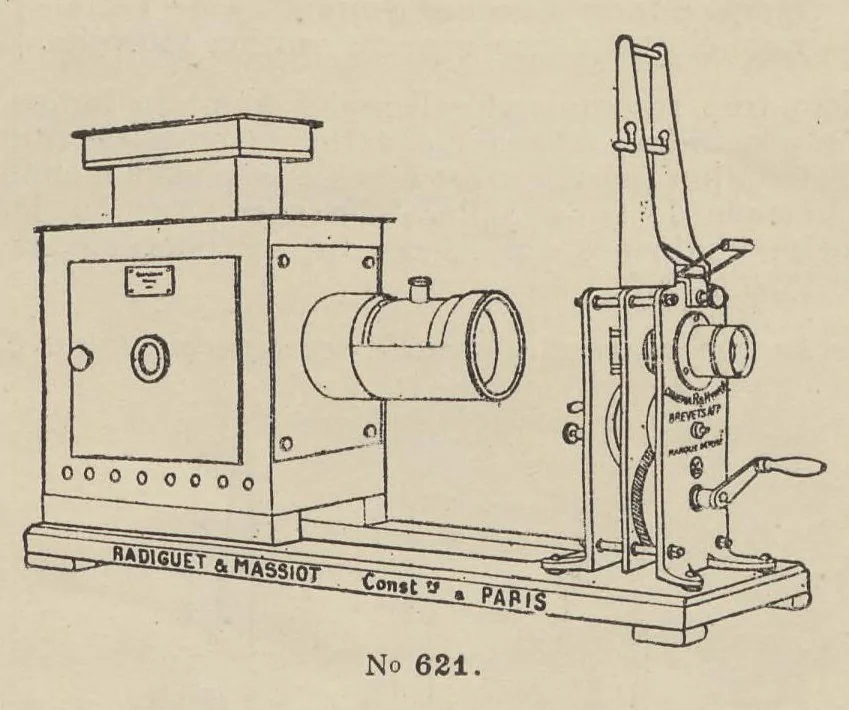 An illustration from Catalogue Général No 89 des Appareils et Accessoires usités en projection: IVe Partie Cinématographie, 1910, leaf 21