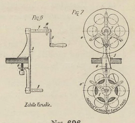 An illustration from Catalogue Général No 89 des Appareils et Accessoires usités en projection: IVe Partie Cinématographie, 1910, leaf 42